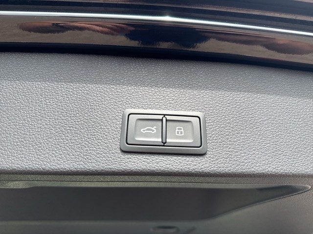 Audi - Q2 35 TFSI S tronic S line Matrix RFK_5