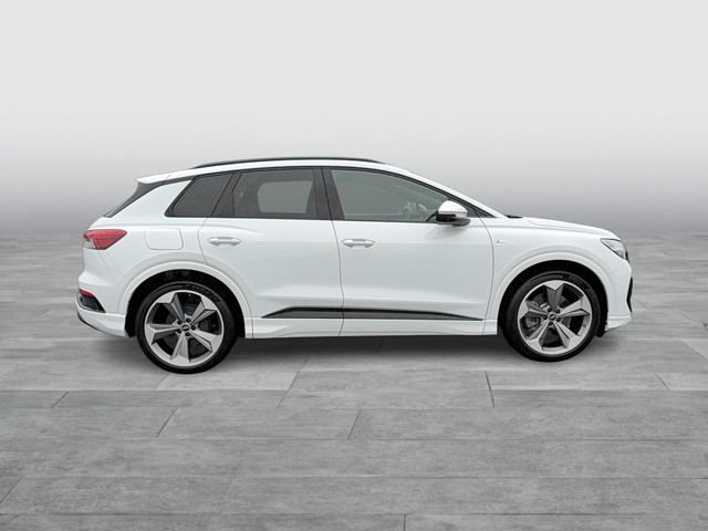 Audi - Q4 45 e-tron quattro S-line MATRIX+SPUR+NAVI+BT_8