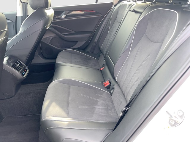 VW - T-Roc 1.0 TSI R-Line ACC+Navi+Sitzhzg.+Kamera_5