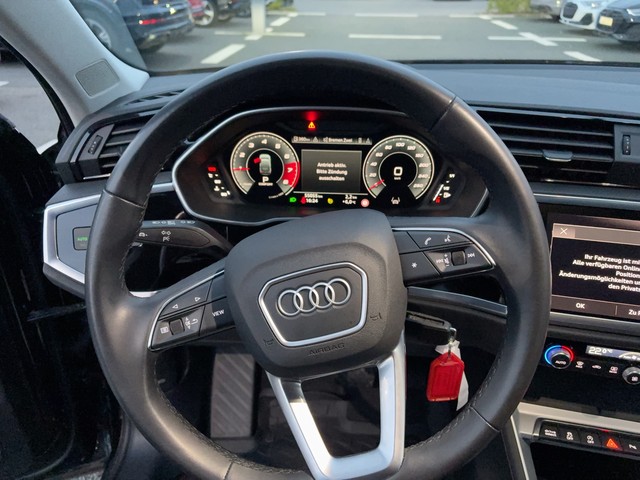 Audi - Q3 Sportback 35 TFSI S-tronic AHK+ACC+ALLWETTER_12