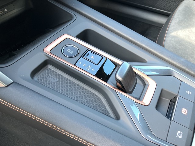 CUPRA - Formentor VZ 2.0 TSI DSG VZ 4Drive ACC+NAVI+PANO_5