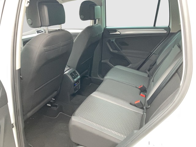 VW - Tiguan 2.0 TDI DSG Active AHK+ACC+LED+NAVI+SHZG_3