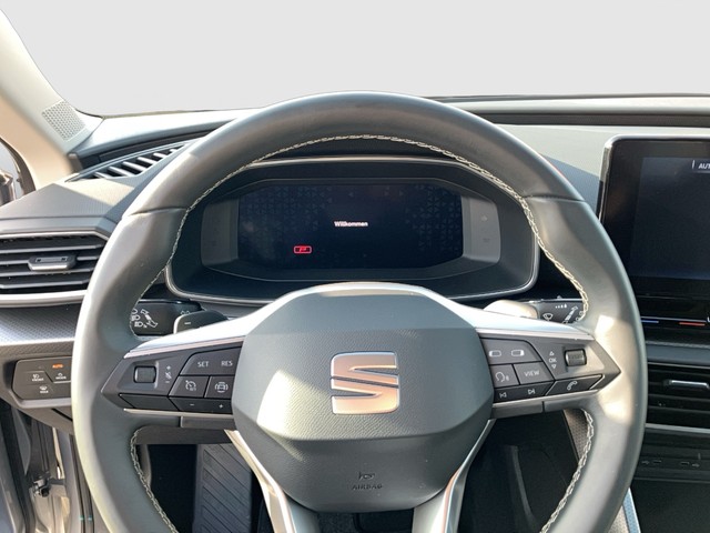 Seat - Leon Sportstourer 2.0 TDI DSG Style ACC LED NAVI_13