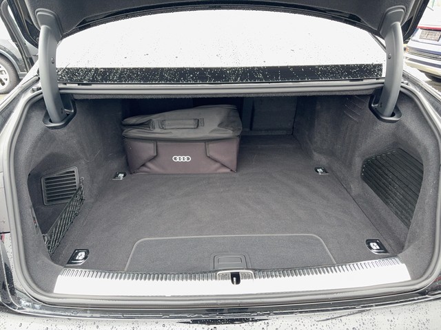 Audi - A8 60 TFSI e Tiptronic quattro S-Line AHK+PANO_4