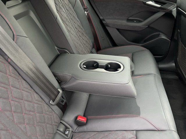 Audi - Q6 Sportback e-tron quattro S-line AHK NAVI PANO_13