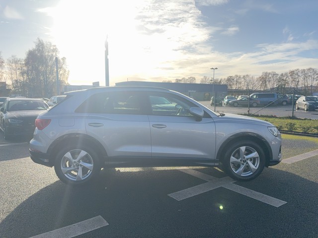 Audi - Q3 35TFSI S-tronic advanced AHK+LED+NAVI+_8