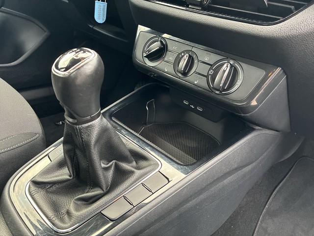 Skoda - Fabia 1.0 Ambition Klima+Sitzhzg.+PDC+LED_10