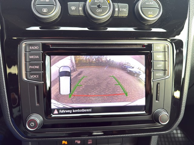 VW - Caddy 1.4 TSI DSG Highline RFK Navi AHK_5