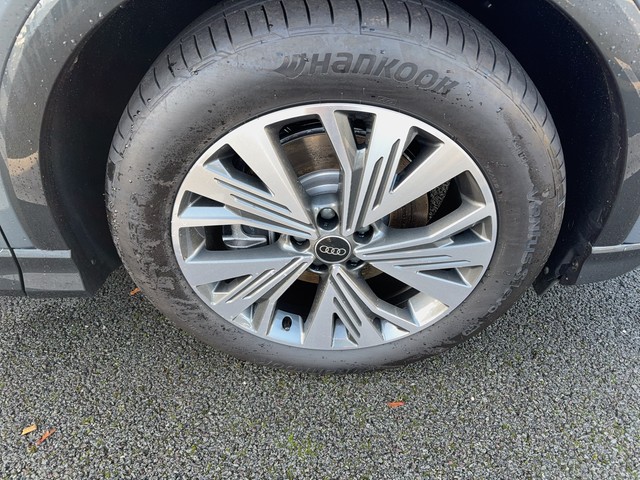 Audi - Q4 e-tron Sportback 35 advanced AHK+MADRIX_9