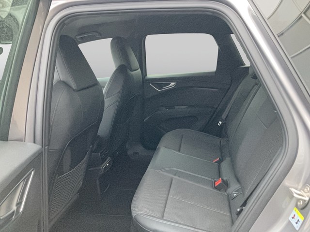 Audi - Q4 40 e-tron S line NAVI+KAMERA+SHZG+LED_3