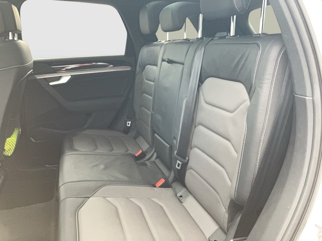 VW - Touareg 3.0 TDI R-Line 4M PANO+RFK+AHK+INOVISION_3