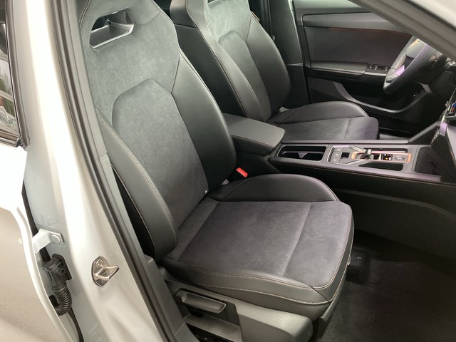 Skoda - Karoq 1.5TSI DSG Selection Matrix+Navi+Kamera_6