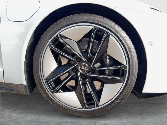 Audi - e-tron GT RS quattro LASERLICHT_9