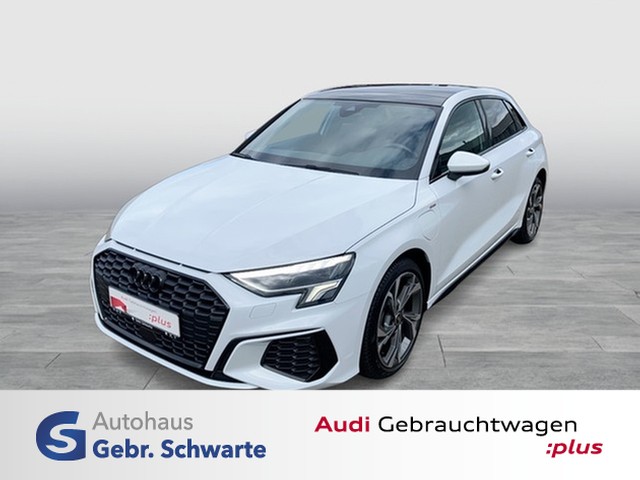 Audi - A3 Sportback 40 TFSI e S-tronic S-line LED PANO_1