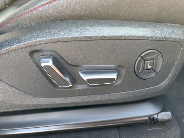 Audi - Q6 e-tron performance S-line AHK B&O LM21 PANO_13