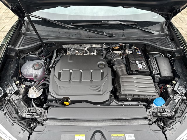 Audi - Q3 Sportback 35 TDI S-tronic S line AHK+ACC+NAVI_8