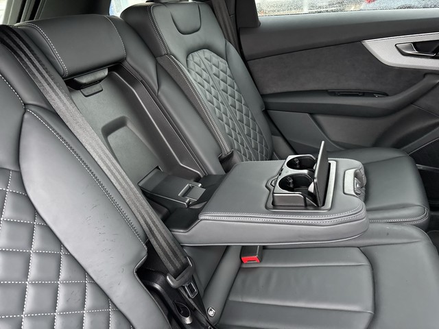 Audi - Q7 60 TFSI e quattro Tiptronic S-line AHK PANO_10