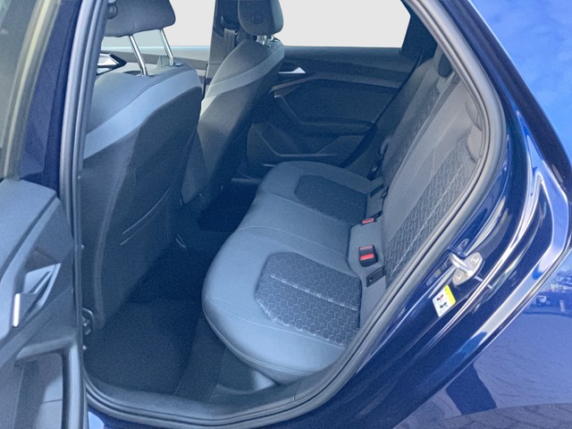 Audi - A1 Sportback 25 TFSI S-line LED MFL PDC SHZG TEMP_3