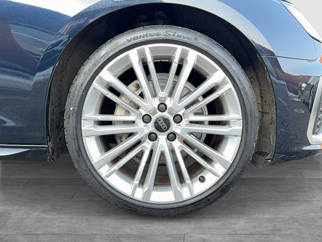 Audi - A4 Avant 40TDI S line Panoramadach "Rear View"_17