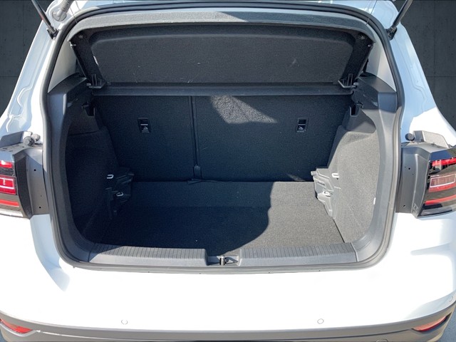 VW - T-Cross 1.0 TSI Style ACC+RFK+SHZG_4