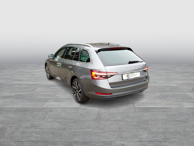 Skoda - Superb Combi 2.0 TDI DSG Style AHK+LED+NAVIGATION_12