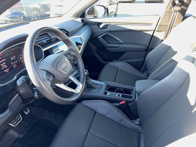 Audi - Q3 35 TDI S-tronic advanced S-Line NAVI+_11