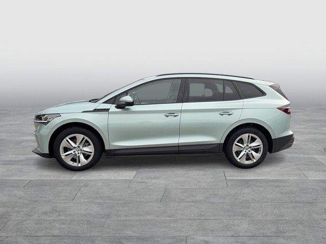 VW - Golf VIII Lim. 2.0 TSI R 4Motion Black Edition_6