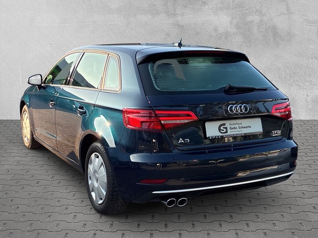 Skoda - Enyaq iV 60 Sportline AHK CAM LED LM20 NAVI SHZG_9