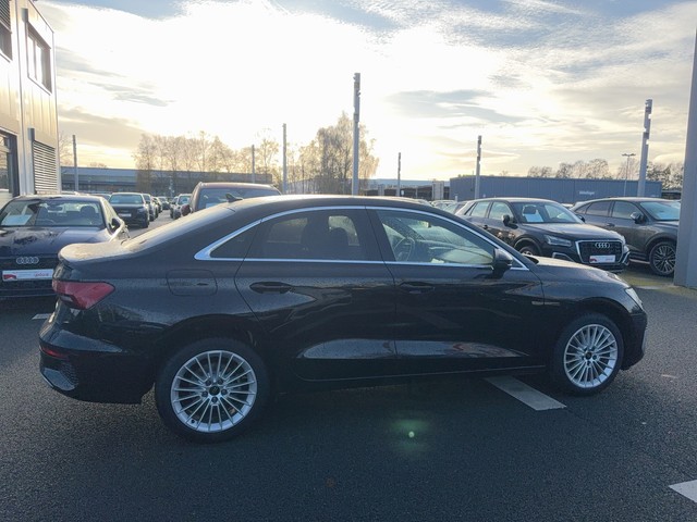 Audi - A3 Limousine 35 TFSI S-tronic advanced phone box_8