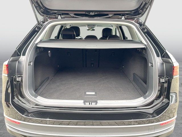 VW - Passat Variant 2.0 TDI DSG Business NAVI+AHK+ACC_6