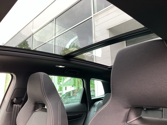 Skoda - Karoq 1.5 TSI DSG Sportline AHK+NAVI+KAMERA+LED_9